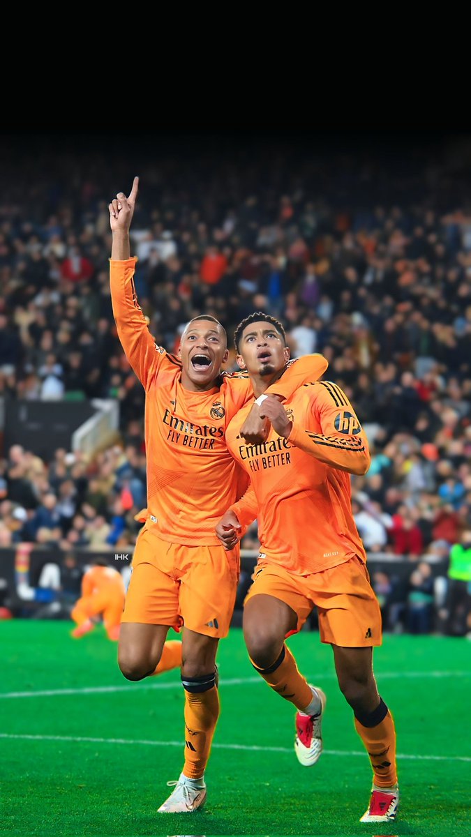 𝟒𝐊 #wallpapers 
     └📂 Laliga
         └📂 Real Madrid 🧡
𝐓𝐞𝐥𝐞𝐠𝐫𝐚𝐦: t.me/ihk_wp
 #RealMadrid #LaLiga