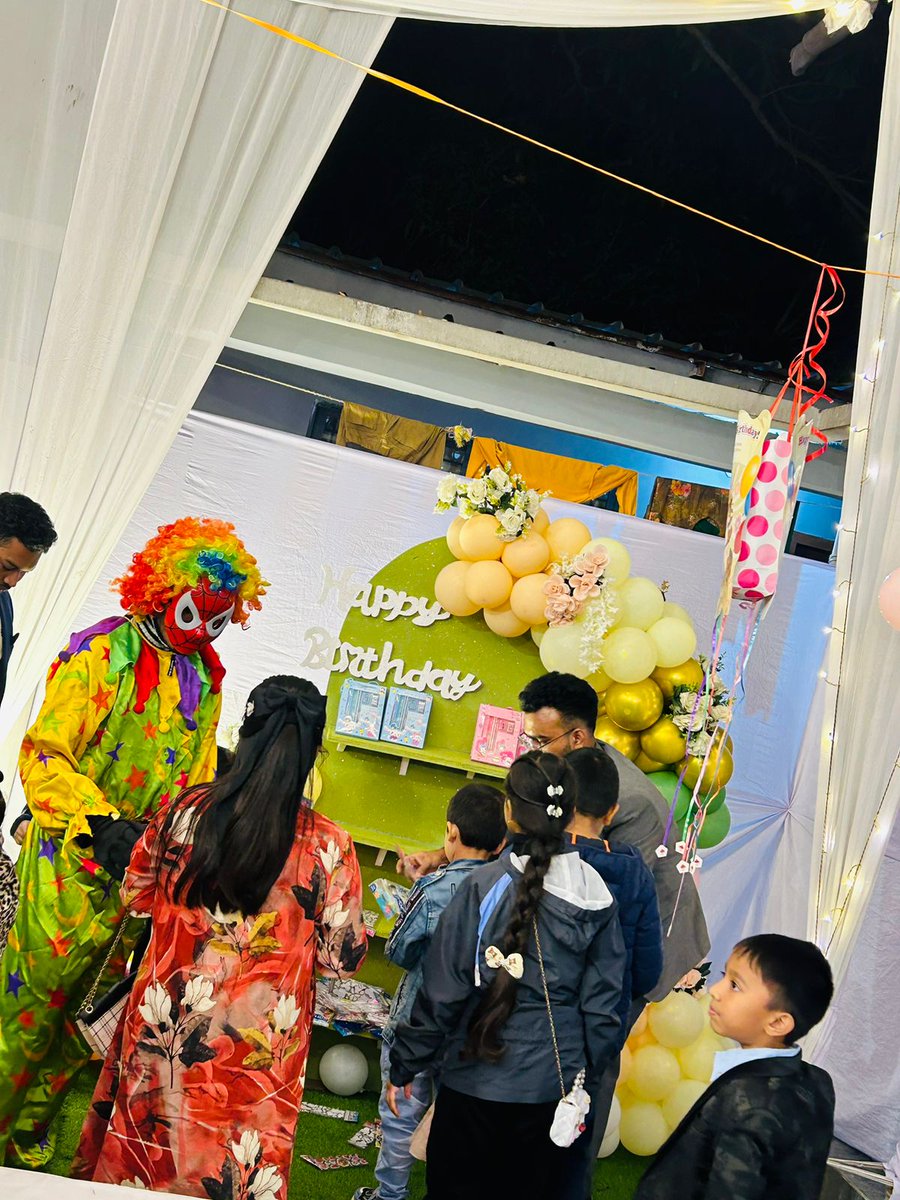 magiceventbd's tweet photo. 👨🎨🪄Kids & children friendly Art competition Magic Show of Dhaka, Bangladesh🇧🇩.
🔍To know more search Google Images:- Art Competition Magic Show BD/ Magician Omar Sharif of Dhaka Bangladesh🌹.
#Art_Competition #Magic_Show #MagicianinDhaka #Child_friendly #Best_MagicianinBagladesh https://t.co/vk6273Y3oy