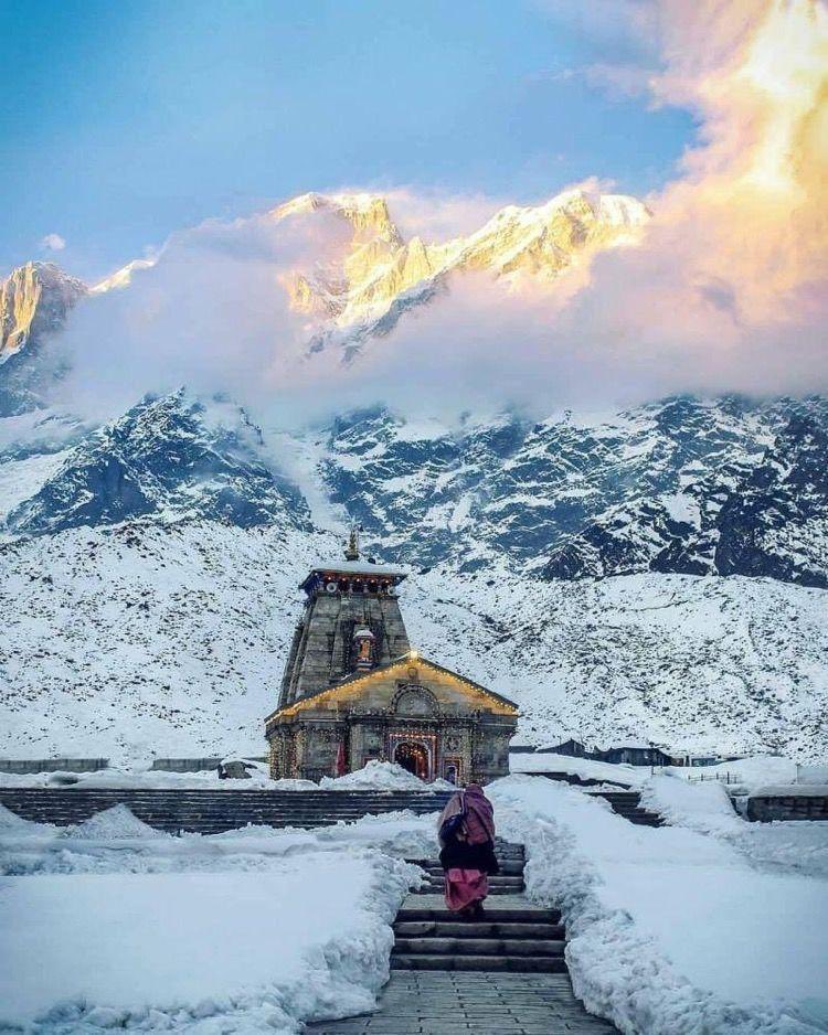 ghamu7878's tweet photo. Har har Mahadev ji 🚩 

#zelena #INDvsAUS #WhenThePhoneRings #ferditayfur #FineFaunart #ViratKohli𓃵 #srchafreen #maas #njwk19 #BuenViernes #cumartesi #linglingkwong #KarimePindter #Juventus #GrandPrixNavidad #DartsWorldChampionship #ParachinarDharna #OnlyFama #tellonym #riyadh https://t.co/BKkKnbnfiz