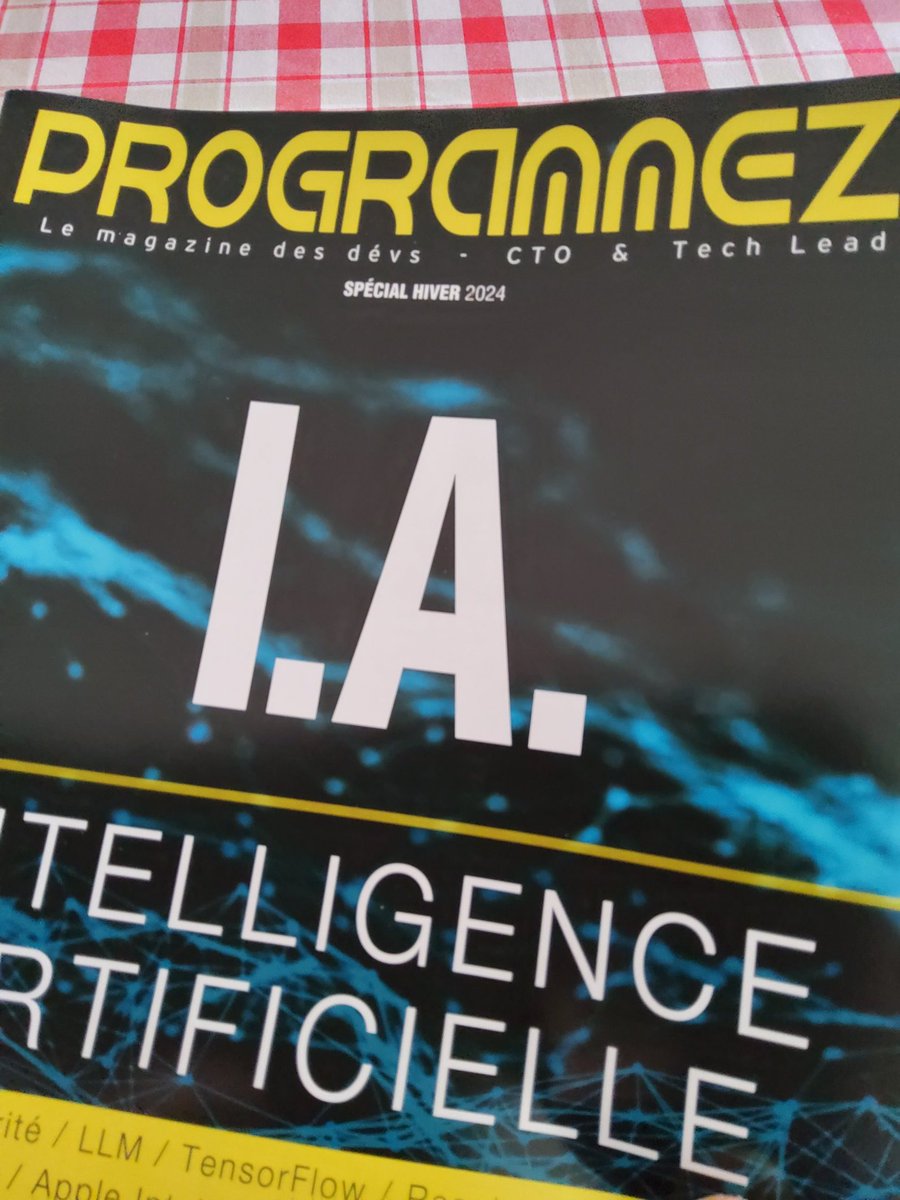 framboise314's tweet image. Petite pause matinale en compagnie de la revue @progmag  #Programmez consacrée à l’#IA #AI #IntelligenceArtificielle avec quelques essais à faire sur le @Raspberry_Pi et autres...