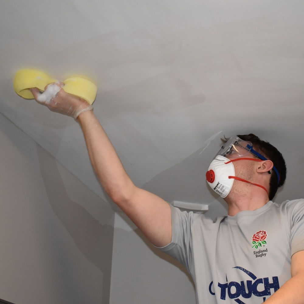 Permagard_UK's tweet image. Black mould can affect your health and it’s important to remove it from your living spaces, particularly your bedroom where you spend time asleep. Our guide details how to get rid of mould from your bedroom permanently: bit.ly/3UPUtOP

#mouldproblems #blackmould