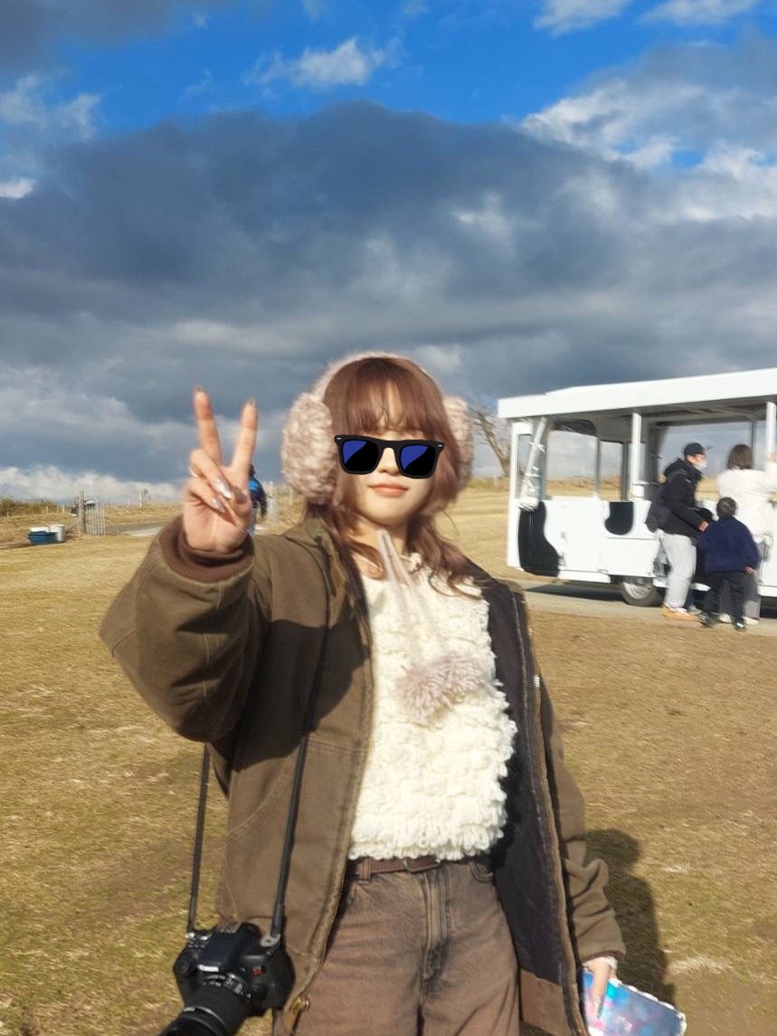 Imhapppynano's tweet photo. 羊みたいな服着てった着膨れした https://t.co/UQxRAZHK0s