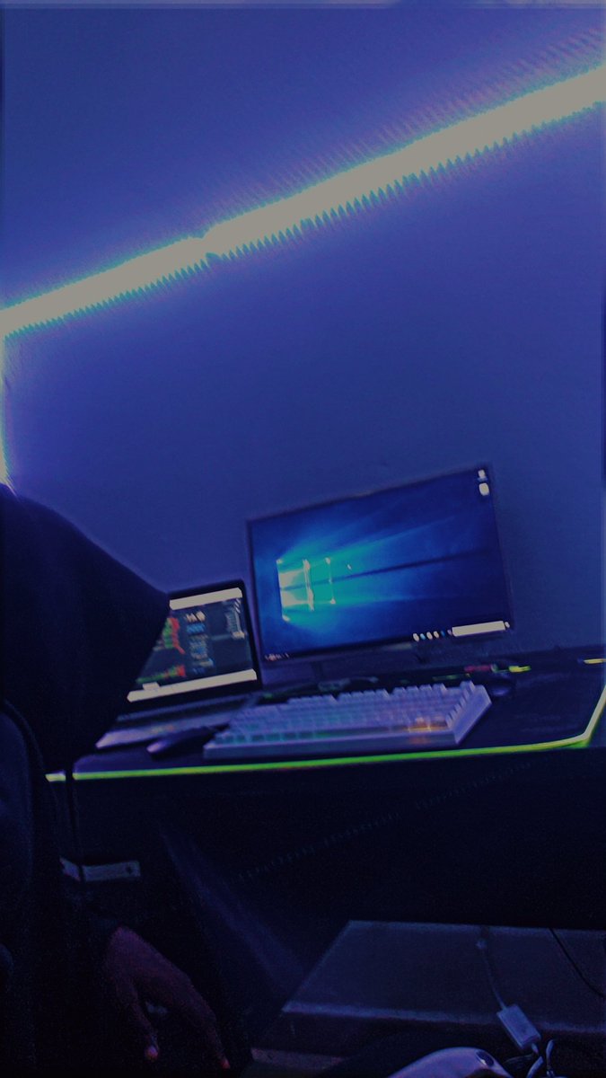 AlphaLysiun's tweet photo. Started my first WEB 3 Tech startup 4 months ago, NFTS, Graphic design, WEBSITES,Crypto,DAPPs & Apps etc.. since then I haven't looked back....
#WEBGECKO https://t.co/9eNm9t4Ctt
