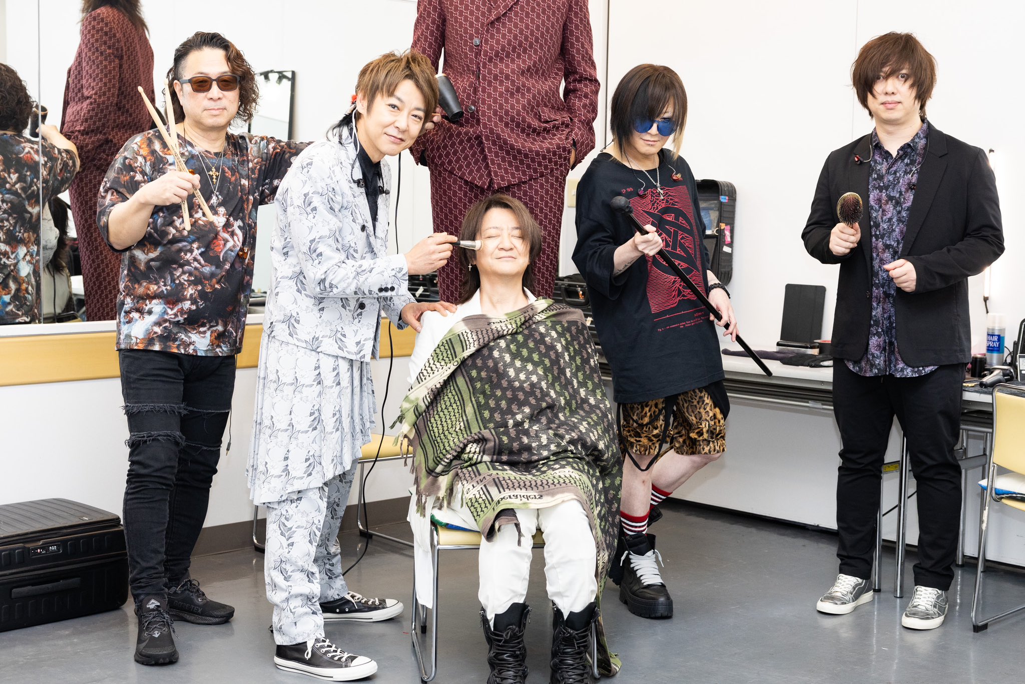 GLAY OFFICIAL on X: GLAY OFFICIAL on X: