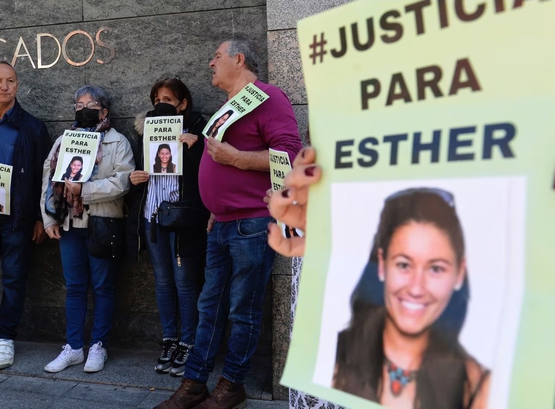 PereiraGallardo's tweet photo. #JusticiaParaEsther 

"ACEPTAR LA INJUSTICIA NO ES UNA VIRTUD, SINO TODO LO CONTRARIO".  

#Justicia #4gennaio #4January #FelizSabado #4enero #ReyesMagos #nadiedicenada #NoOlvidamos a Esther https://t.co/uSxc6XAN64