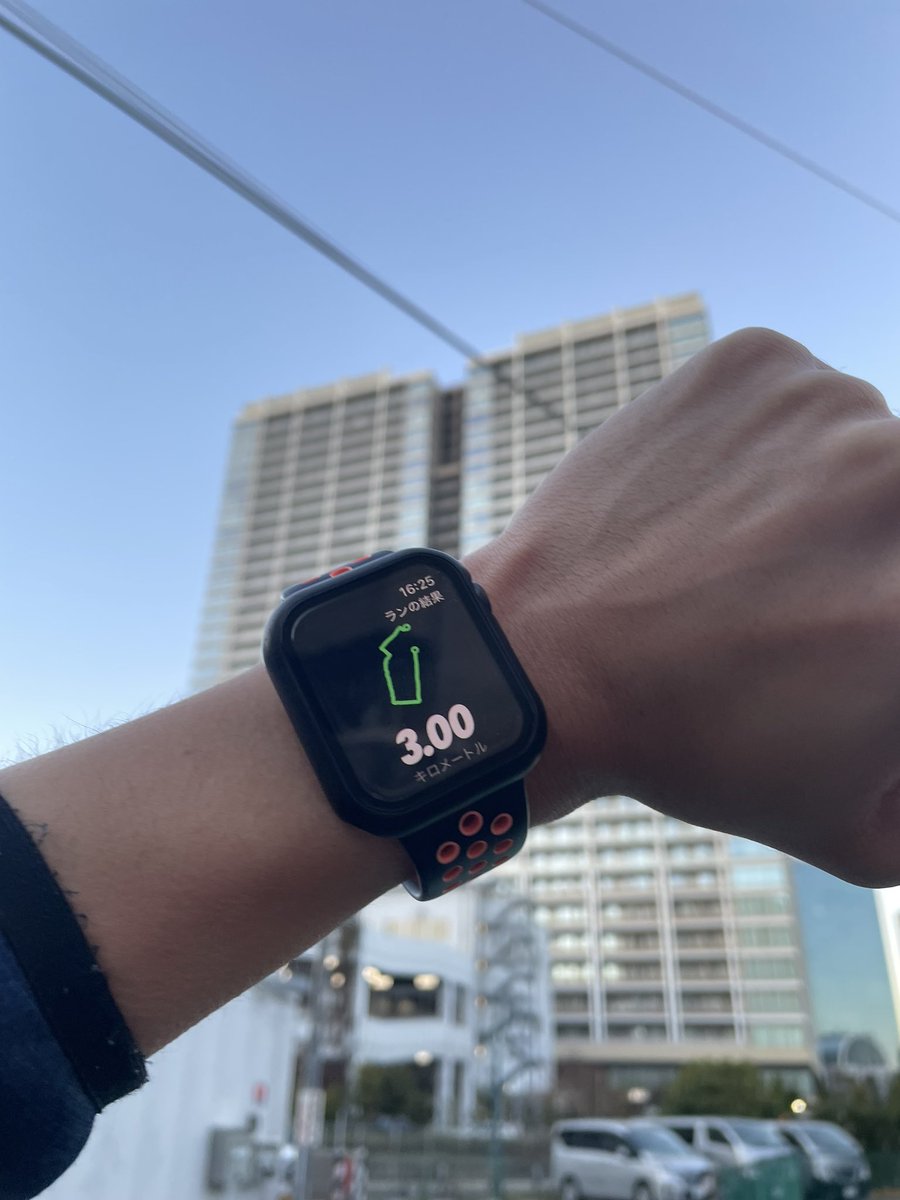 rkid0306's tweet photo. 今年はスポーツで3チャレンジしたい。
走るは少しずつでいいから継続できると良いな、目指せ健康！ https://t.co/3qjOL0Dbg3
