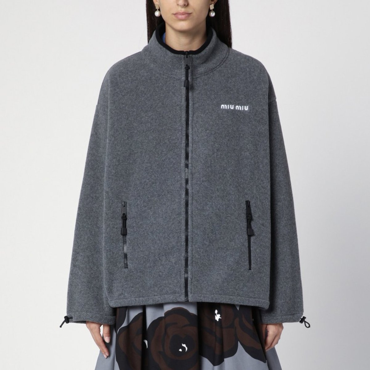 本田翼 さん衣装】 📺1/4『新しいカギ』 «本日放送» 本田翼さん着用