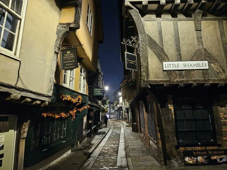 RJonTourUK's tweet image. 38 days until the next night train west, thus 38 days to hopefully complete my #travelblog drafts..

My last few...

rjontour.com/news/ #blogginglife #traveltribe