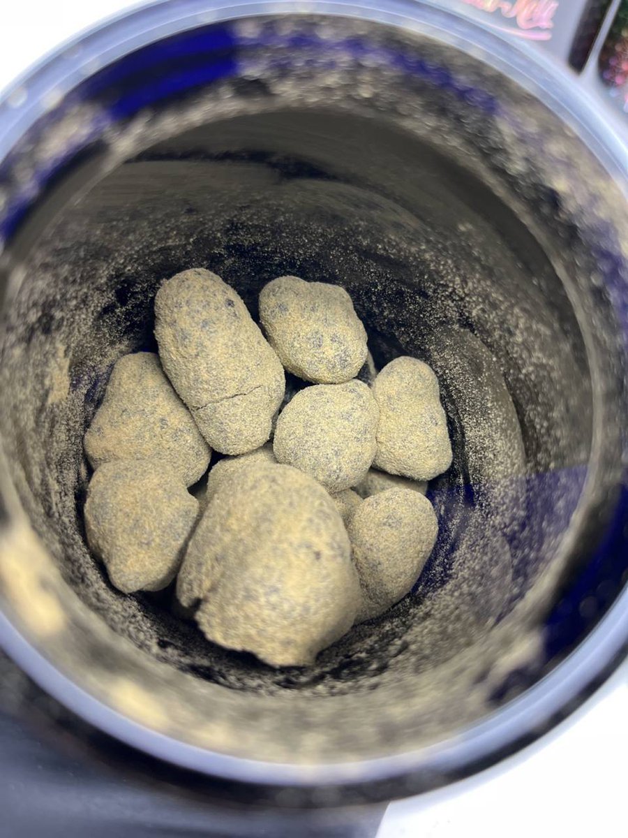 #moonrock

Lmk on discord 👇 
discord.gg/vcT5mfgjqf
