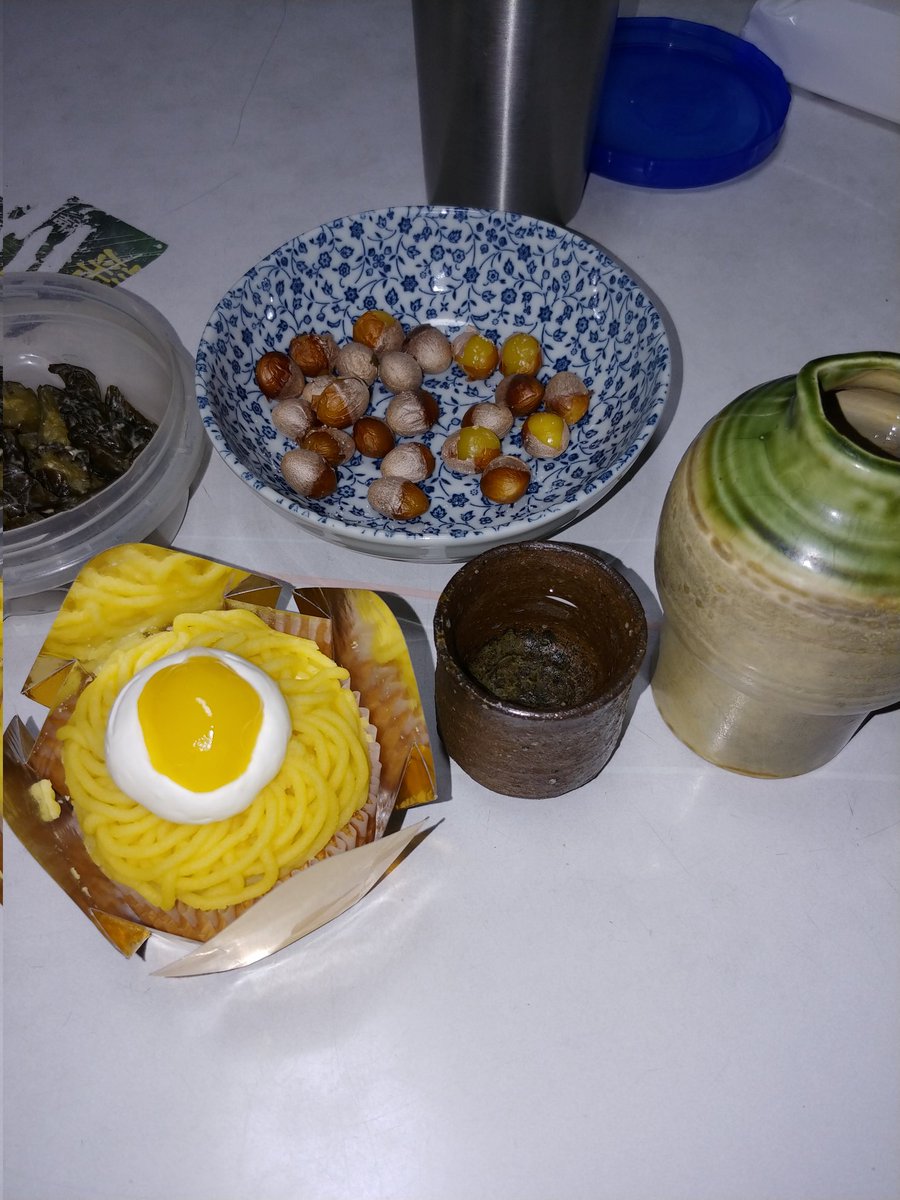 １日遅れの誕生日ケーキ
熱燗と共に(ФωФ)