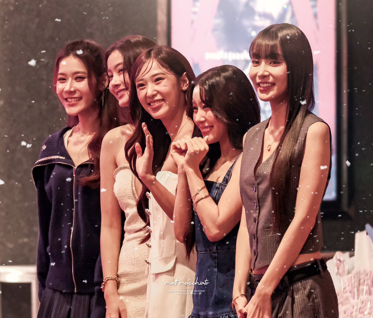 flimracha's tweet photo. If you see this tweet, reply with 

“will miss the Pluto Girls”

AioonMay Princesses’ Tale
#PlutoSeriesFinalEP https://t.co/C82M3SZTq7