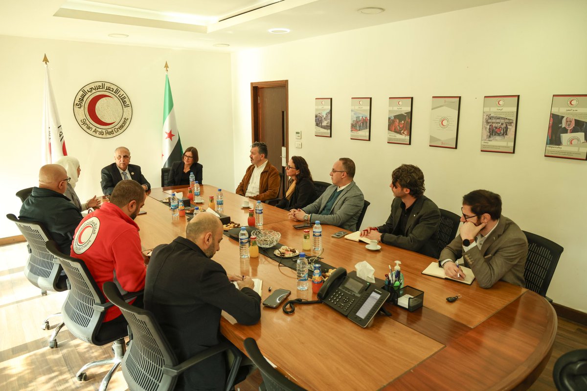 Dr. Hazem Bakleh, President of the #SyrianArabRedCrescent, received <a href="/ICRC/">ICRC</a> President Mirjana Spoljaric and her delegation today. Both sides reaffirmed their strong strategic partnership to alleviate human suffering and protect the most vulnerable.