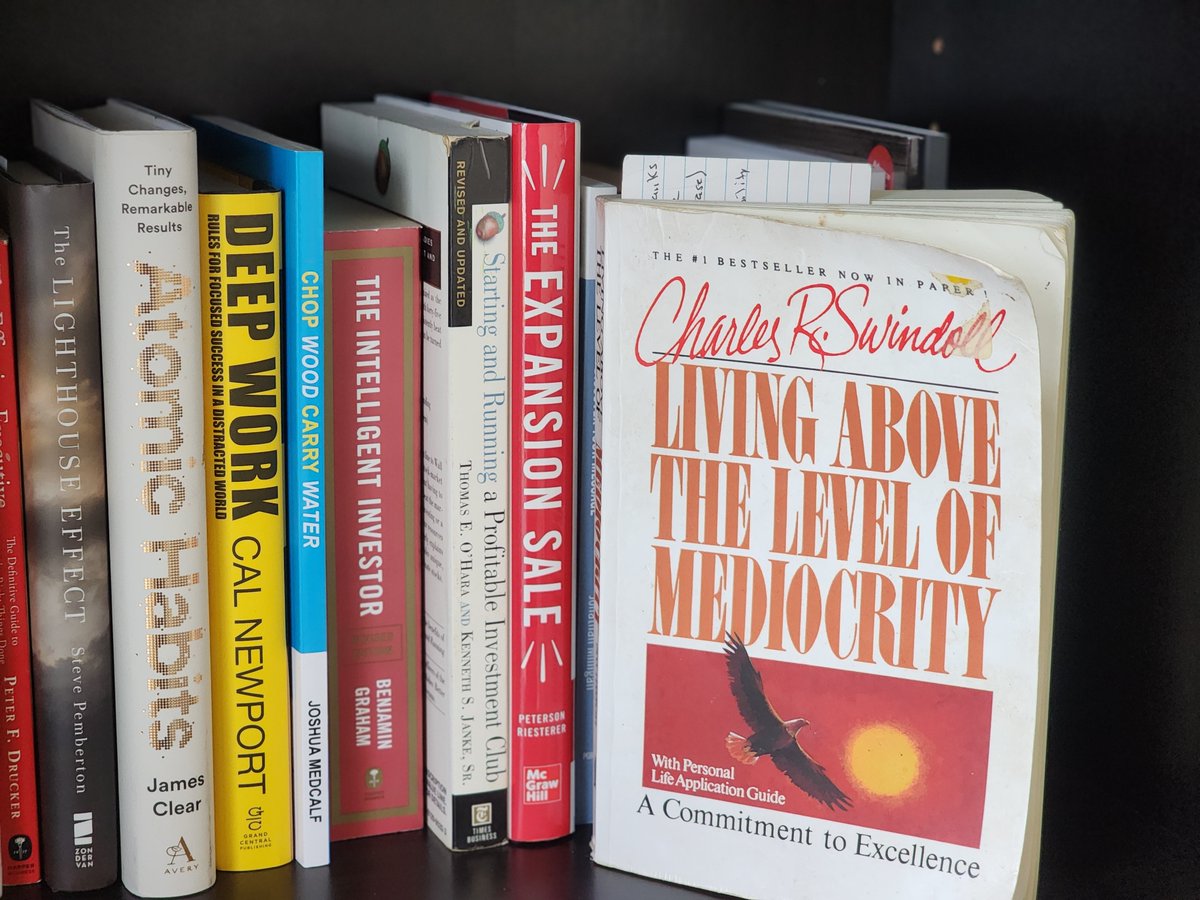 It’s easy to slip back into mediocrity. I wanted to start the year off right with a recommitment to #excellence. Excellence isn't just about you. It's about positioning yourself to serve a world that desperately needs your gift. What are you currently reading? #education #mindset