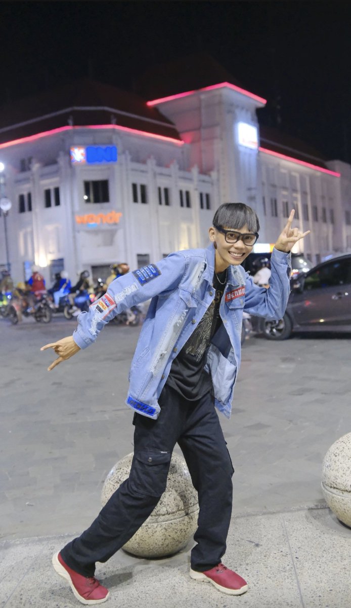 Deprimvp's tweet photo. JANUARY 4, 2025, Too many memories in the city of Yogyakarta, Indonesia. Thank you friends who always support the DEPRI MVP YouTube channel ,THANK YOU VERY MUCH https://t.co/s7vPZoPRol