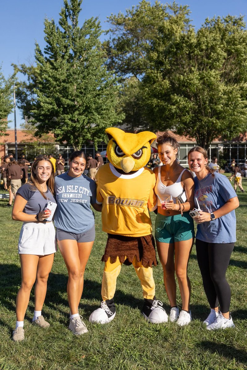 🎉 SGA Week is here!

✨ 1/29 | 7 PM: SGA Gala (Ballroom)
🎓 1/30 | 6:30 PM: Alumni Panel (BUSN 104)
🎭 1/31 | 7 PM: Masked Singer (Rec Gym)
💙 2/2 | 10 AM: Day of Service (CSC 144)
🏛️ 2/3 | 7 PM: Constituents Monday (CSC Ballroom)

Don’t miss it! #SGAWeek!