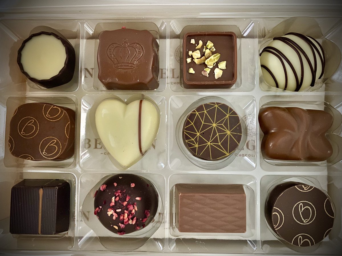 “A box of #delights await…”
Opening these tonight because quite honestly-I deserve them😁
Which would you pick?😋
#vss365
#SaturdayVibes