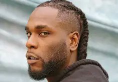 LearnDigital0's tweet image. Social media will pay Cubana CHIEF priest and Burna boy for QUARRELLING.
AND the online In-laws who like Judging will not be paid.
Ndi Adviser😂