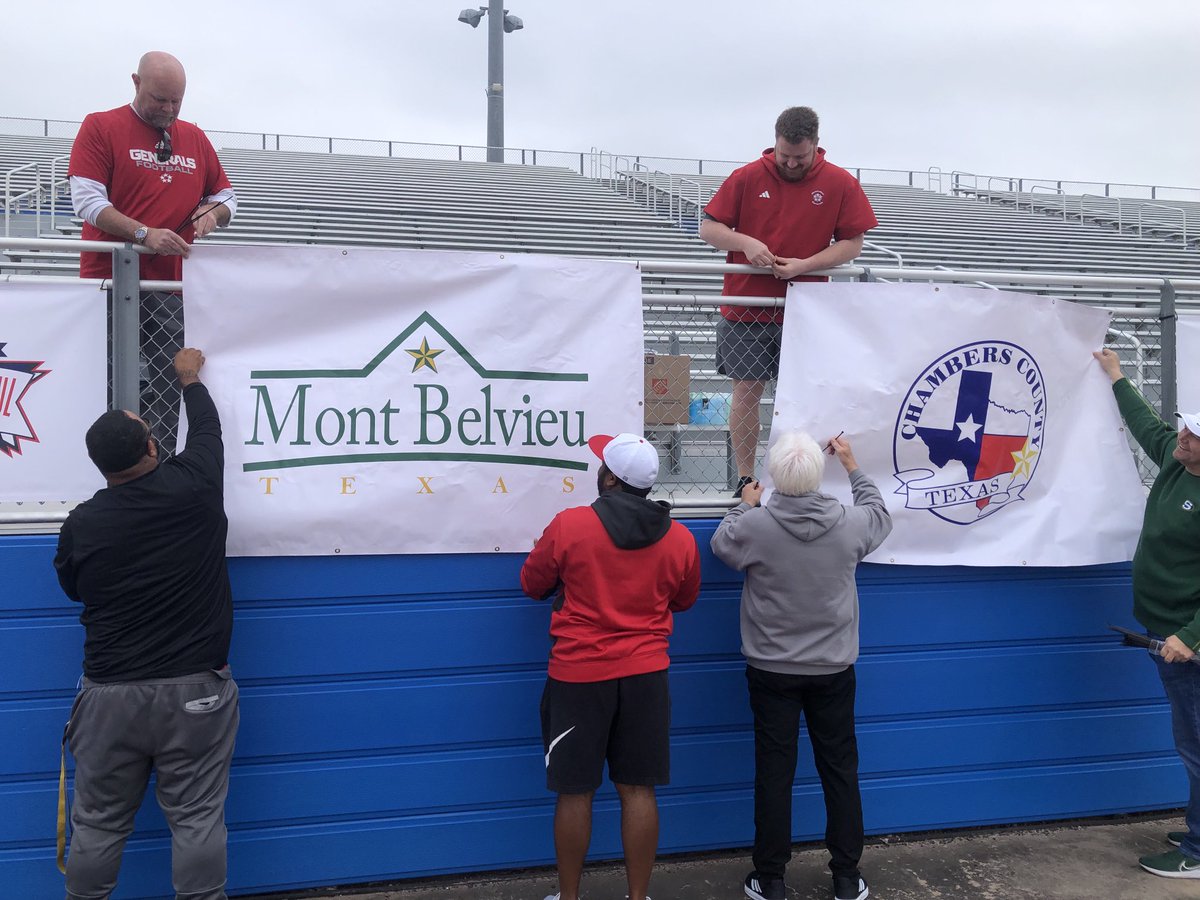 Blake Ware (@coachb_ware) on Twitter photo <a href="/GoBigRedFB/">MacArthur Generals</a> always serving! Helping get ready for the <a href="/BayouBowlGHFCA/">Bayou Bowl</a> game today. #GoBigRed <a href="/GoBigRedFB/">MacArthur Generals</a> always serving! Helping get ready for the <a href="/BayouBowlGHFCA/">Bayou Bowl</a> game today. #GoBigRed