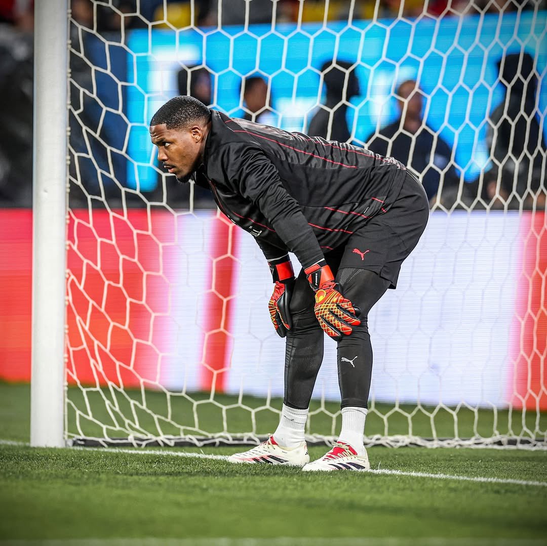 Magic Mike Maignan tweet media