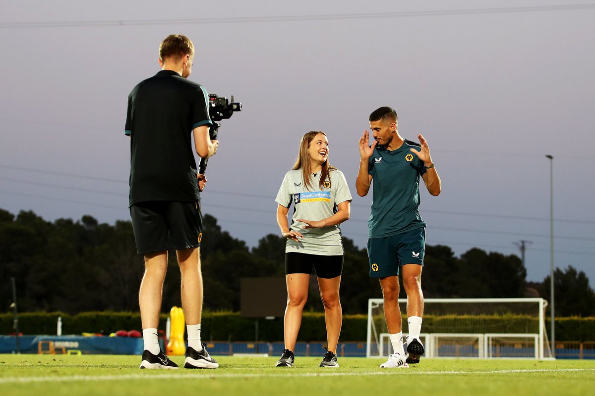 gemfrith's tweet image. Some early January transfer news!

After 5 incredible seasons at Wolves, I&apos;ll be leaving my role at the end of this month. Wolverhampton has been my home for 4 years and I&apos;ve loved every minute of my time here, but I&apos;ve decided it&apos;s the right time to accept a new, exciting (1/5)