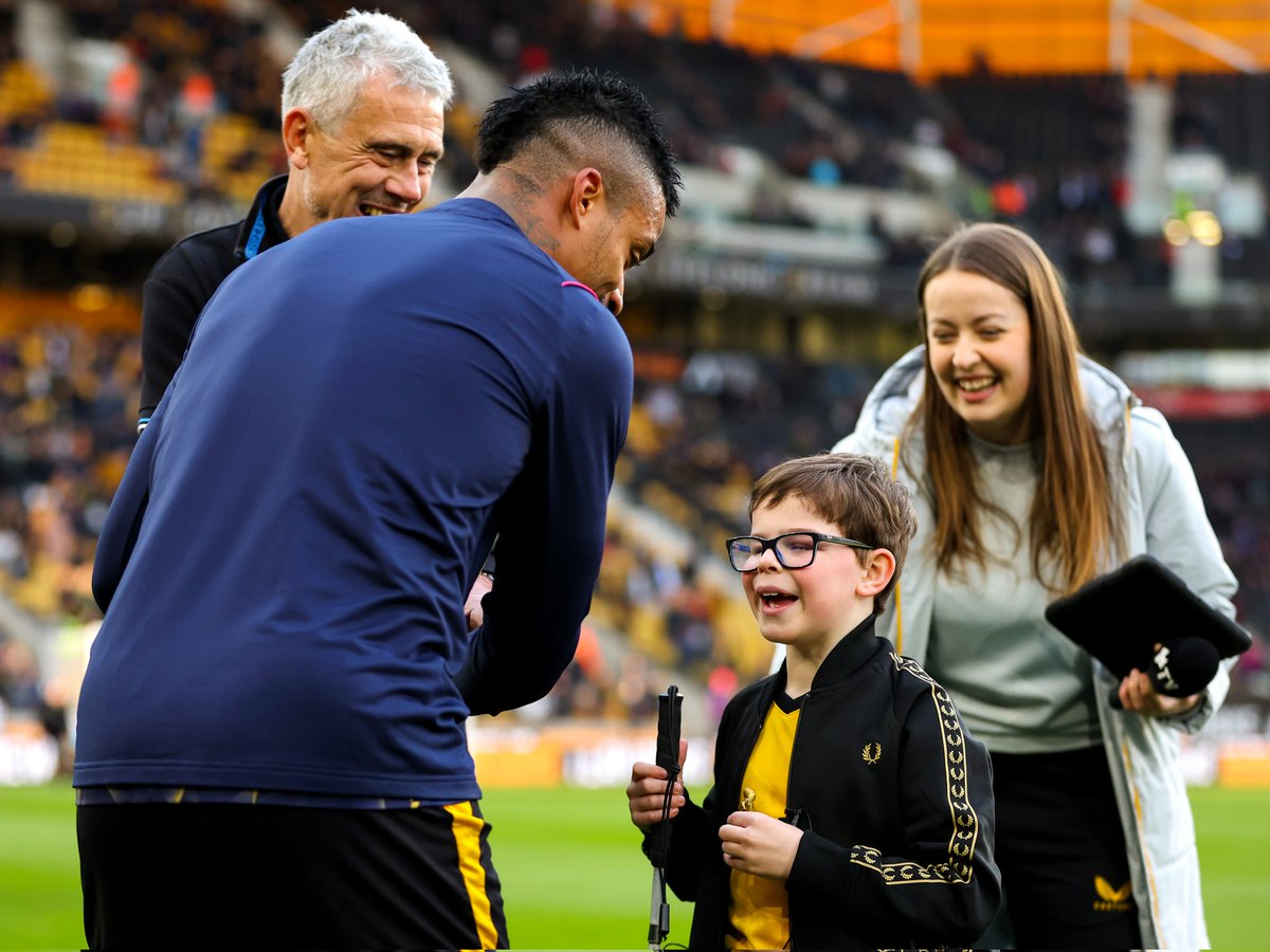 gemfrith's tweet image. Some early January transfer news!

After 5 incredible seasons at Wolves, I&apos;ll be leaving my role at the end of this month. Wolverhampton has been my home for 4 years and I&apos;ve loved every minute of my time here, but I&apos;ve decided it&apos;s the right time to accept a new, exciting (1/5)