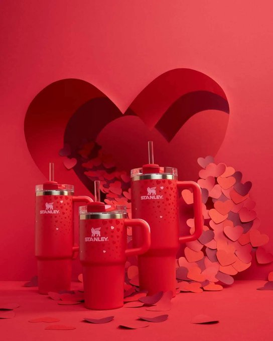 Sneaker Huddle tweet media