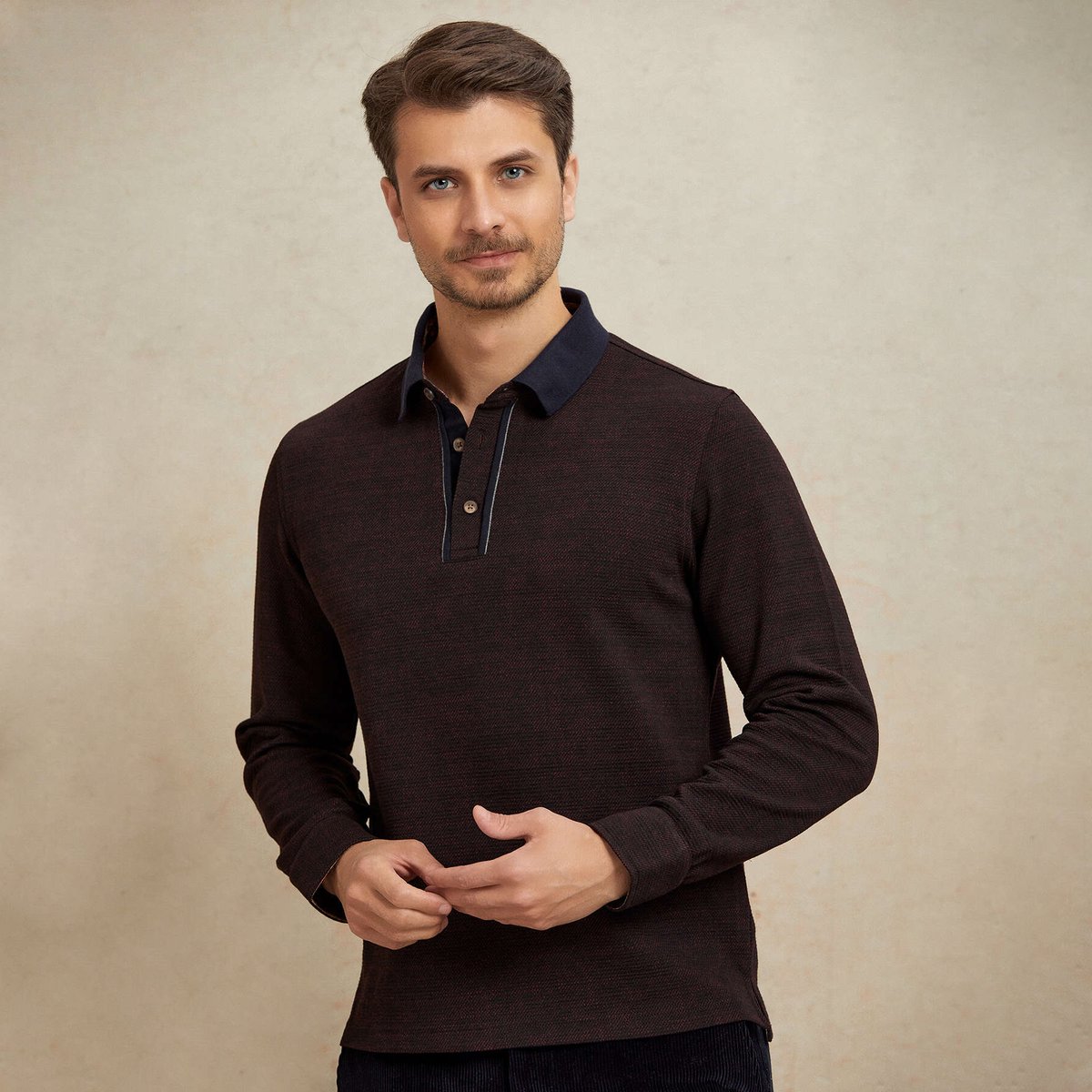 SmileCollection's tweet photo. ESONI-PB Polo Erkek Sweatshirt | https://t.co/Gf0QfBOODk

🖤 Tarzınla Fark Yarat! 🖤
Şıklık ve rahatlık bir arada: ESONI-PB Polo Erkek Sweatshirt ile stilinizi tamamlayın! 👕✨

Detaylı Bilgi ve Sipariş : https://t.co/OVvCMYfE2I https://t.co/OUTrBEExOp