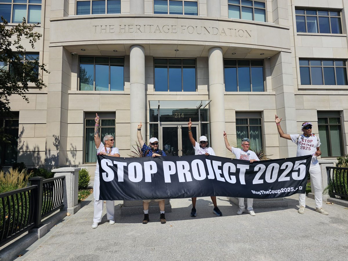 It's a new year still our fight for Black Trans liberation continues. Help us fundraise for a Black Trans comrade in DC who needs immediate support with housing/economic resources (last slide).  

Images taken by Isabella Delacroix at the Gender Liberation Rally in DC Sept 2024