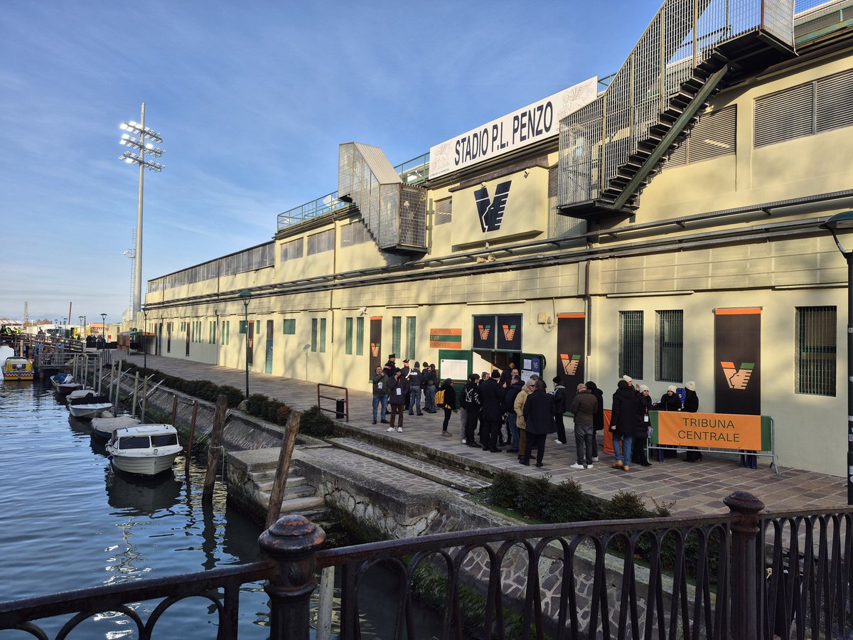 Super gaaf een wedstrijd in de serie A <a href="/VeneziaFC_EN/">Venezia FC</a> kijken🤩