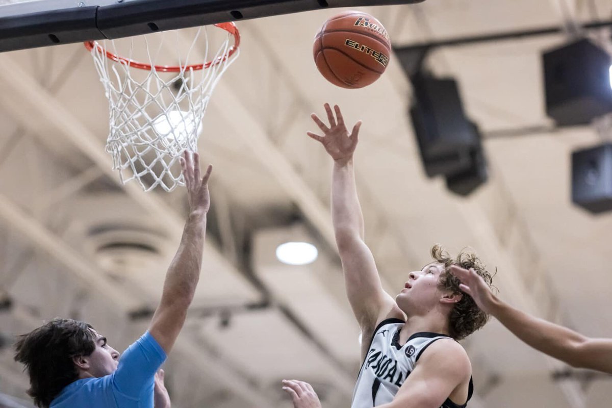 PressPassSports's tweet photo. Texas Panhandle boys 🏀 district recap from Friday.. 
Randall rallies past West Plains in 4-4A matchup. 
Nazareth stuns Happy with Kayle Rogers buzzer beater. 
And a look at Friday’s top performers and all the final scores #txhshoops ..
🔗 https://t.co/Yxbr7N06oE https://t.co/BcpdgEumiX
