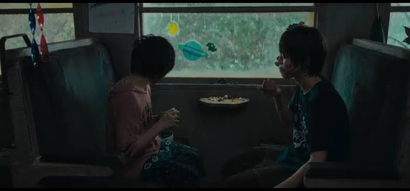imb_15's tweet photo. 怪物 - 2023

ずっと観たかった作品。それぞれの視点から物語が進み、真相が明らかになっていくのが新鮮で面白かった。そして何より子役の2人が本当によかった。2人の世界観に引き込まれた。今まで観た邦画の中で一番好きかもしれない。 https://t.co/2l2AhJijKM