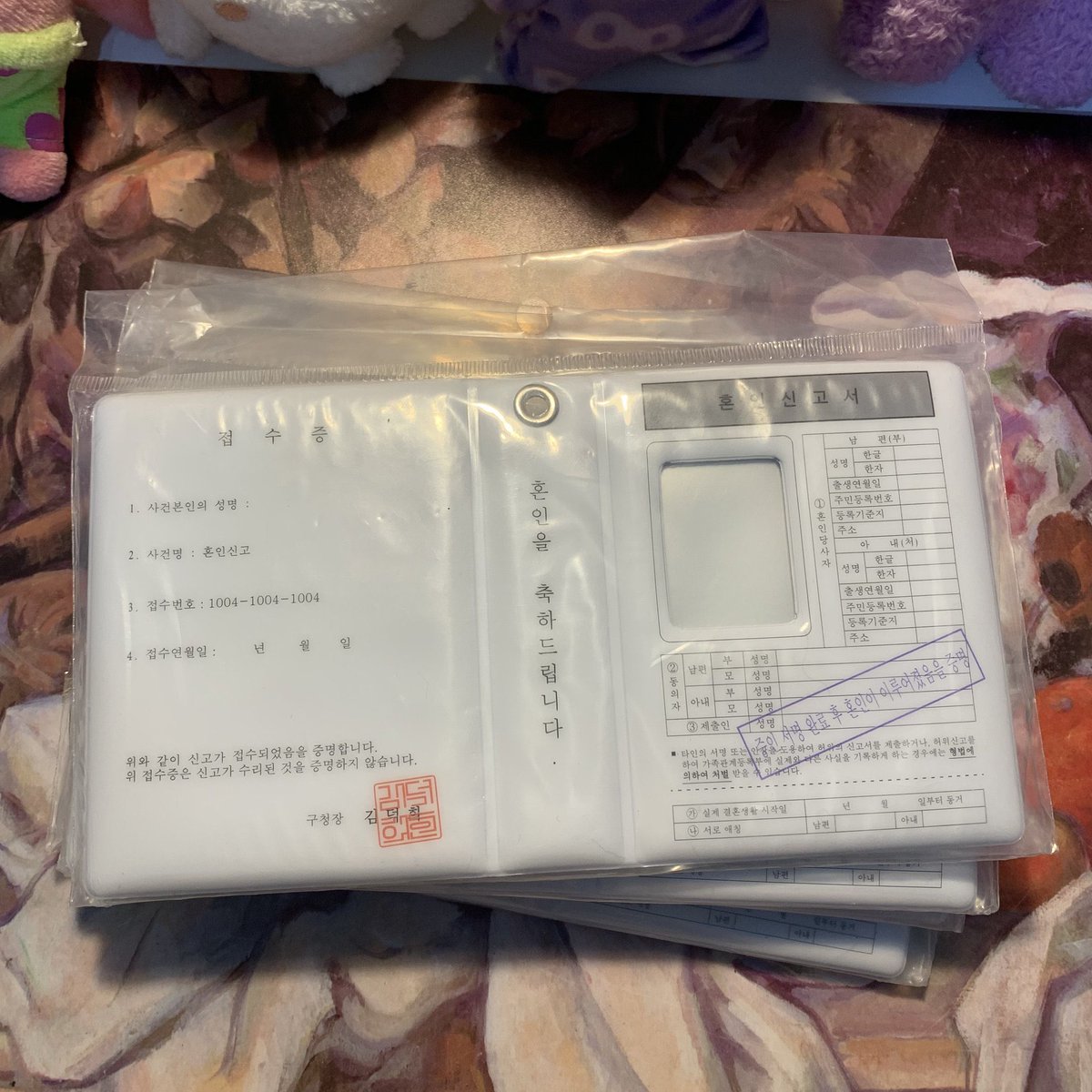 wednesdayvibes_'s tweet photo. พร้อมส่ง✅ collect book

ช่องเดียว | 20 ช่อง(ใส่ได้40ช่อง)

🧺ราคา 150.- รวมส่ง📮

เหลือ 1 เล่ม สุดท้าย!

#ตลาดนัดenhypen #ตลาดนัดtreasure #ตลาดนัดnewjeans #ตลาดนัดอากาเซ่ #ตลาดนัดnct #ตลาดนัดblackpink #ตลาดนัดเด็กหลง #ตลาดนัดaespa https://t.co/dQBzV8rWhT