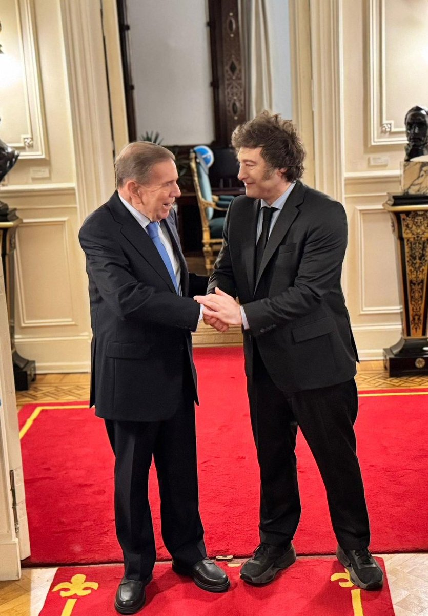 Viva la libertad, carajo!