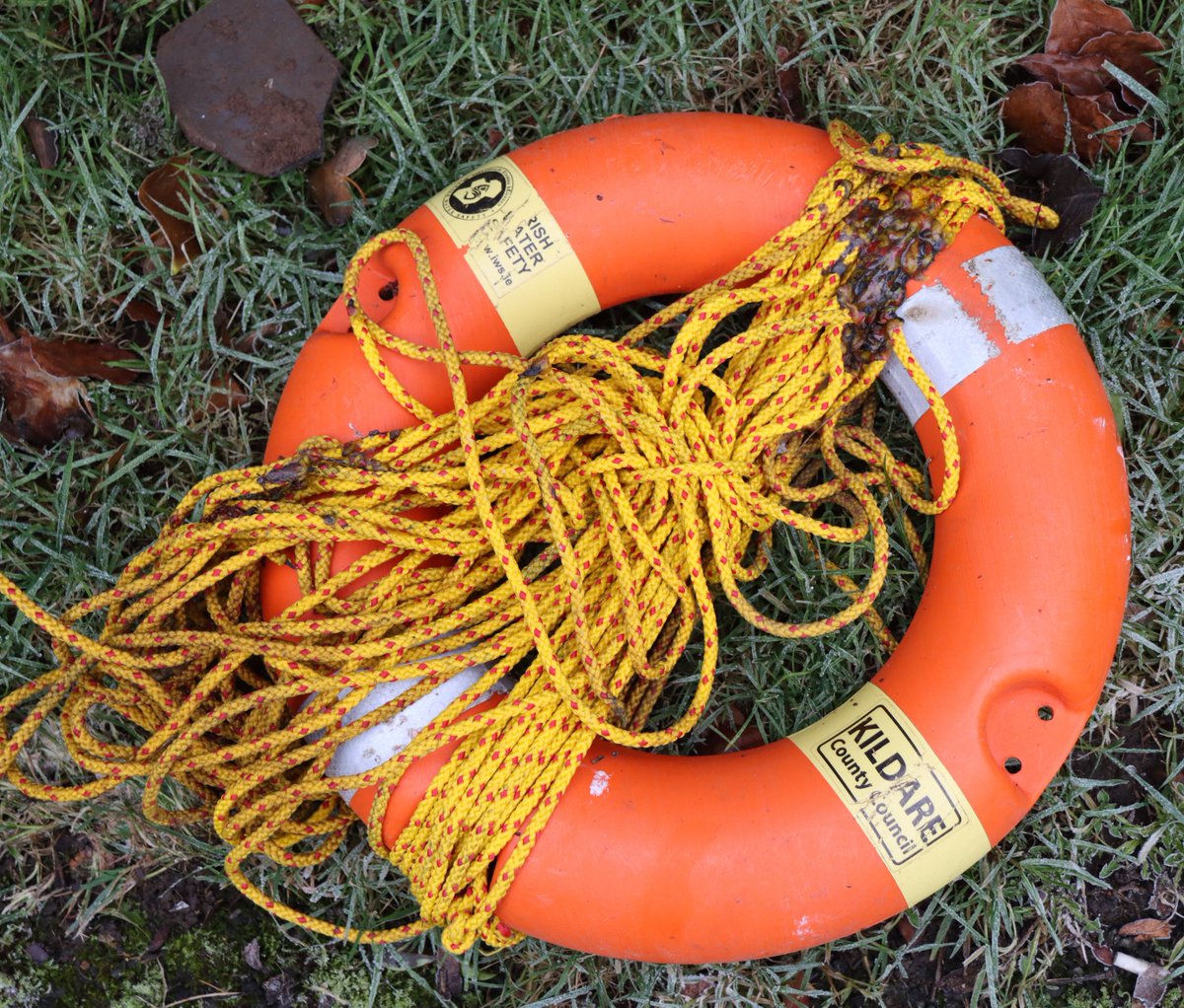 Newbridge Tidy Towns Association #DroicheadNua (@ttnewbridge) on Twitter photo Ringbuoys are essential life-saving equipment & need to be available in an emergency;
Sadly some folks have no âcop-onâ & burned two buoys & their distinctively coloured ropes.
To the folks who damaged this equipment â SHAME ON YOU!
Both replaced.
<a href="/WaterSafetyIE/">Water Safety Ireland</a>
<a href="/KildareCoCo/">Kildare County Council</a> Ringbuoys are essential life-saving equipment & need to be available in an emergency;
Sadly some folks have no âcop-onâ & burned two buoys & their distinctively coloured ropes.
To the folks who damaged this equipment â SHAME ON YOU!
Both replaced.
<a href="/WaterSafetyIE/">Water Safety Ireland</a>
<a href="/KildareCoCo/">Kildare County Council</a>
