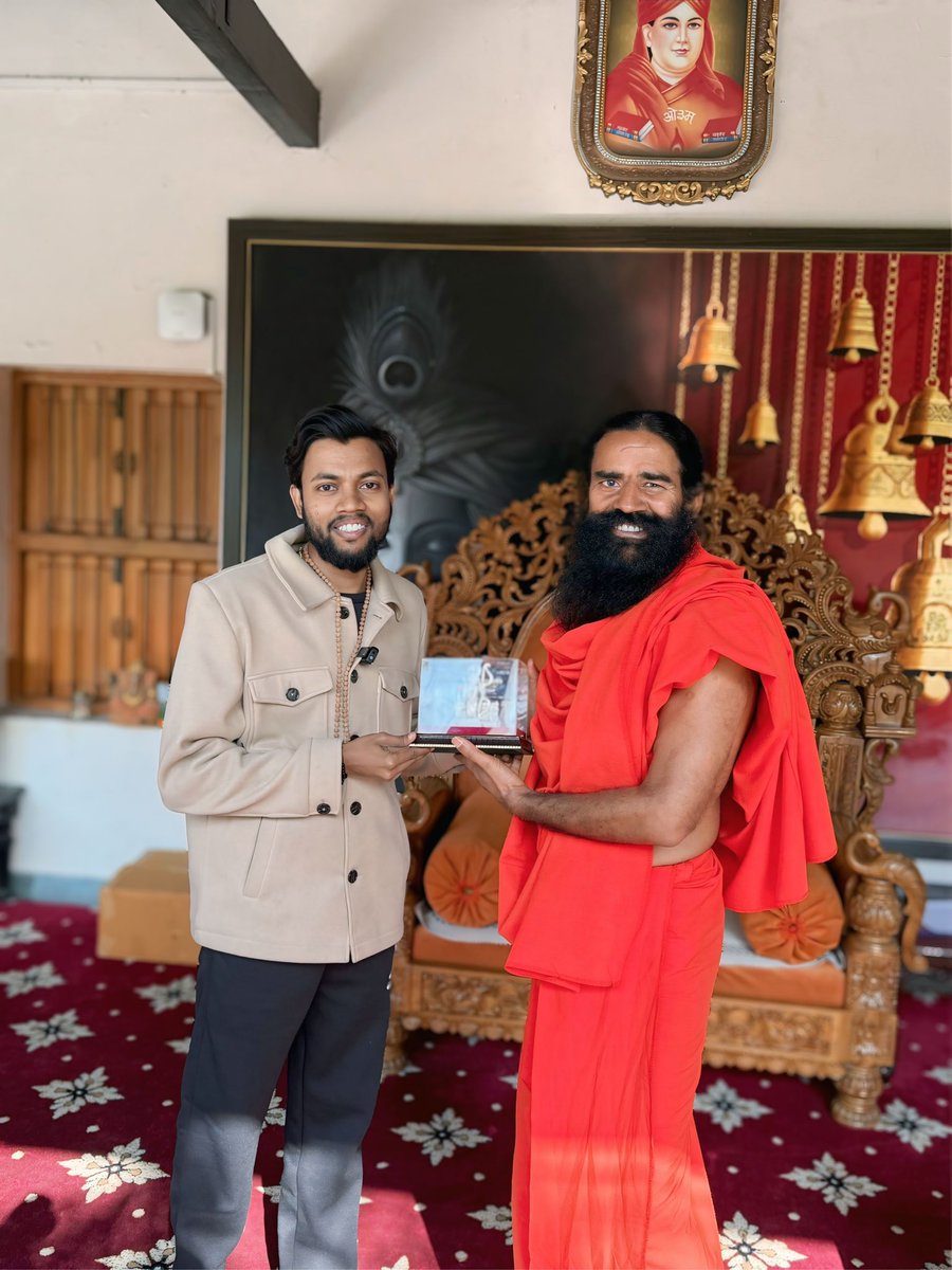 An unforgettable day of my Life. Was invited and dignified by Swami Ramdev Maharaj Ji. A true legend and humble person dedicating his life for the betterment and prosperity of our Country. 
Got really inspired and motivated , was a fan since childhood and today was invited by