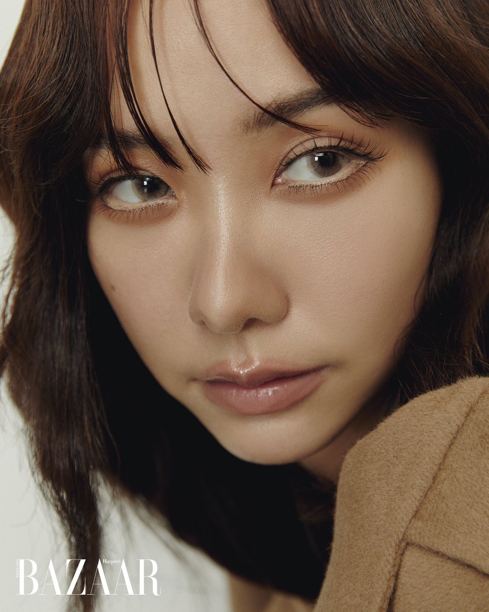 IntoToeyJarin's tweet photo. ชีเสิร์ฟตั้งแต่ต้นปี @jarinporn
#PRADA
#PRADAHoliday2024
#BAZAARThailandxToeyJarinporn
#BAZAARJanuaryIssue
#BAZAARThailand
#PradaxToeyJarinporn
#ToeyJarinporn #เต้ยจรินทร์พร https://t.co/AADYBHgLvZ