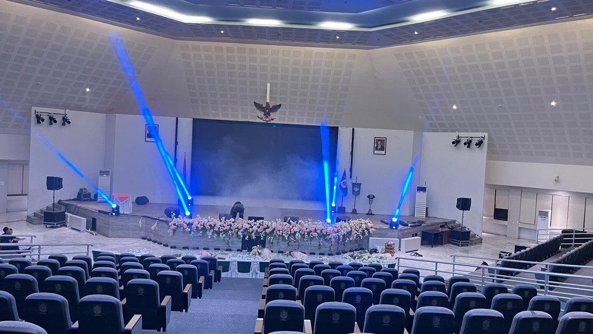 diki_lighting's tweet photo. #sewalightingbogor
#rentallightingbogor
#lightingbogor
#eventbogor
#Rentallightingjakarta
#sewalightingjakarta
#jasasewalightingbogor
#vendorlightingbogor
#DCLLighting https://t.co/VN6RAudlDc