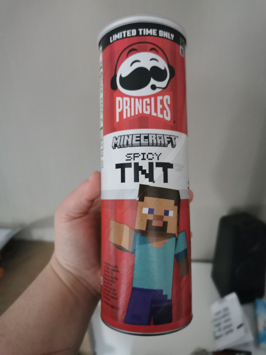 AutumnDeity_'s tweet photo. Look what I found
#Minecraft #pringles https://t.co/zhT12iedSL
