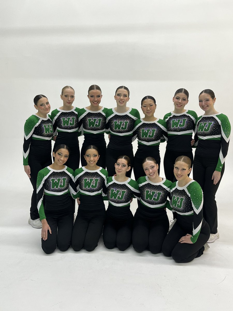 Comp ready! <a href="/MoCoPommies/">MoCo  Poms</a>
