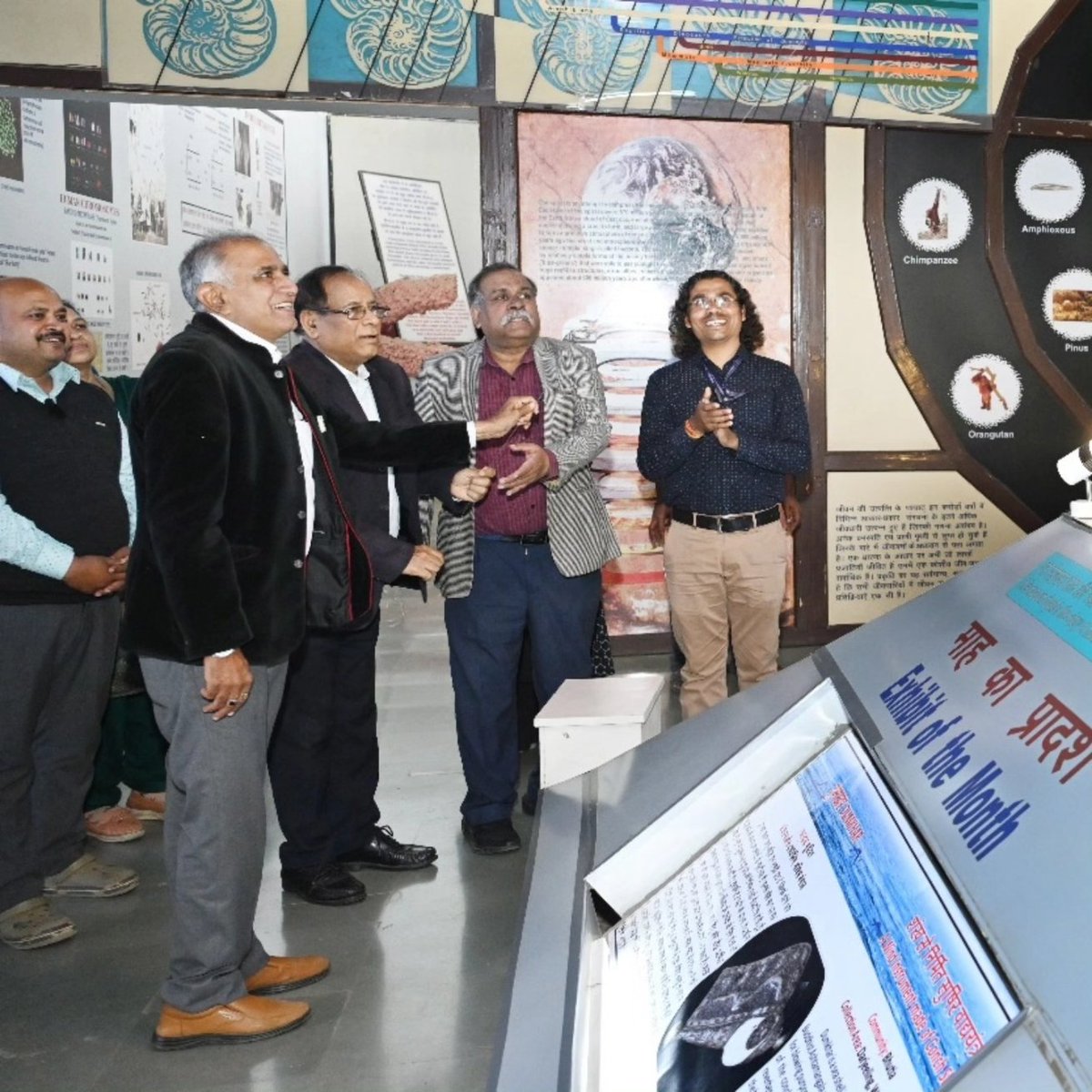 igrms's tweet photo. Exhibit of the Month - Dumkhar
IGRMS showcases 'Dumkhar,' a unique conch instrument from the Bhutia tribe of Darjeeling. Highlighting its cultural and spiritual significance, the exhibit celebrates India's rich heritage. #CulturalHeritage #IGRMS #ExhibitoftheMonth https://t.co/cvDnP3Vy67