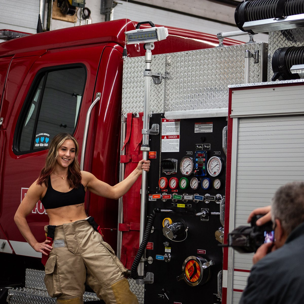 skfirecalendar's tweet photo. 🚨 SOUND THE ALARM! 🚒

The hottest calendar in Saskatchewan isn't just about good looks (though we've got plenty of those! 😉). Our brave firefighters are turning up the heat for an amazing cause! #yxe #yqr #madeinsask #regina #saskatoon #SK #Sask #calendar https://t.co/Co4a2E6MXK
