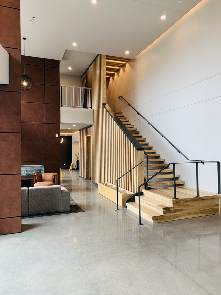 seandsweeney's tweet photo. My partner and I raised $11 million in equity and took out a $33 million construction loan to build Akin.

204-units. 2 saunas!

It was named best urban development in Minneapolis last year.

Here’s how we were able to acquire the site for at a 50% discount to market value!👇🏻 https://t.co/tnKL4LwDre