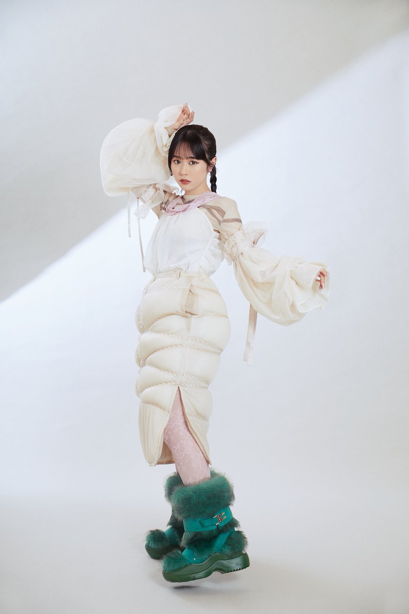 🎉❤️NYLON JAPAN 佐野愛花❤️🎉 “365日、毎日がアニバーサリー” 1月