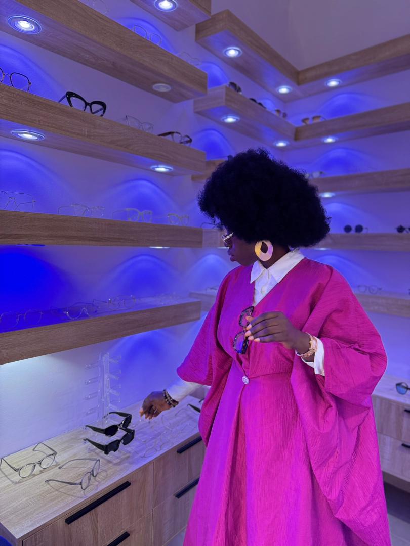 ⚠️ Nouveau plan Alerte !

Bonjour X👋🏾
Juste pour vous informer que la lunetterie la plus stylée du #229 a ouvert officiellement ses portes.
Si vou aimez de l'originalité, du style et de l'élégance, à un coût accessible: vous connaissez l'adresse🤩

📸 <a href="/king_Kabir10/">Kabir4Real🤟🏾🇧🇯</a>