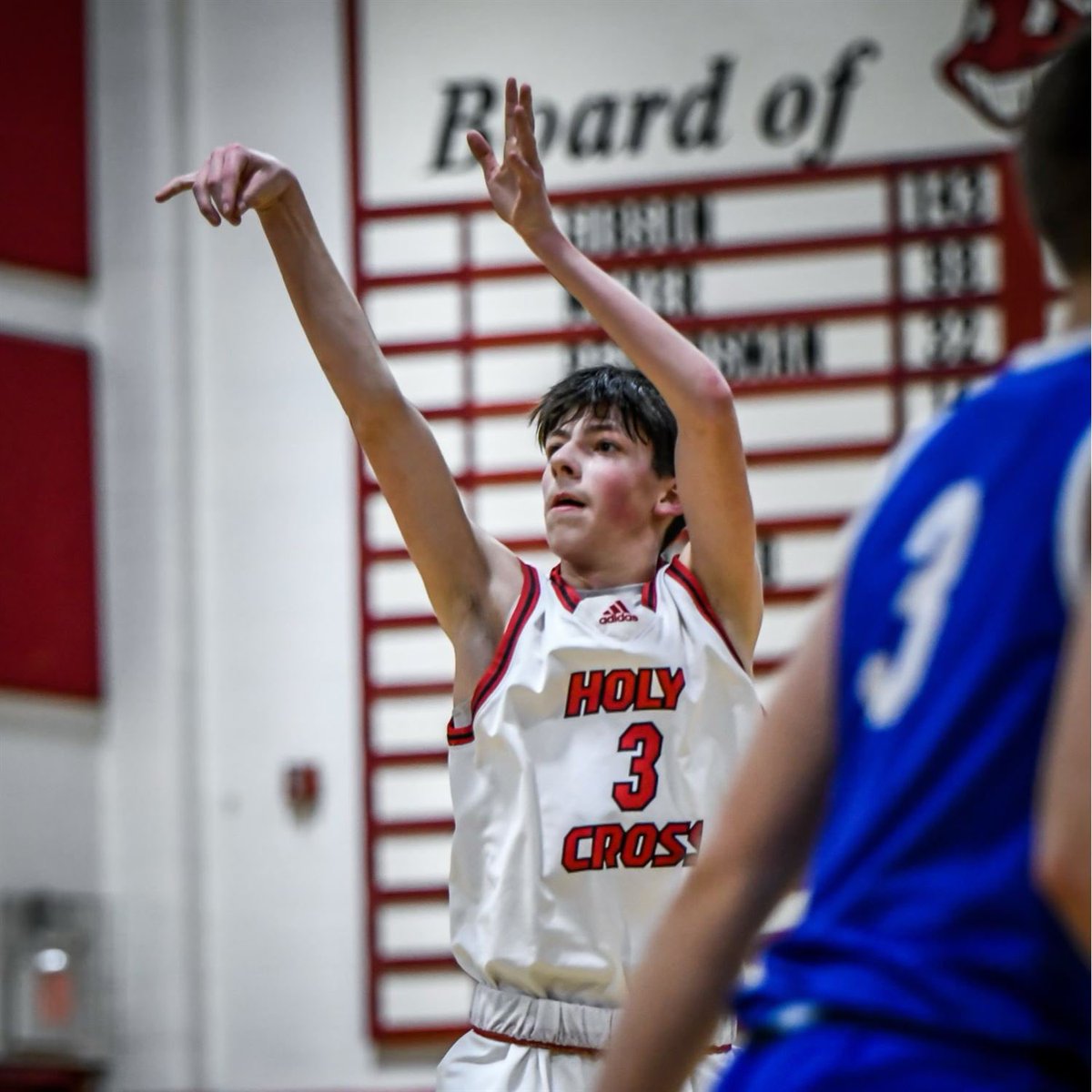 Kentucky Select AAU (@kyselectaau) on Twitter photo ⚪️Averages Through First 10 Games⚪️
2026 - 5’11” - Shooting Guard
Luke Arlinghaus (<a href="/Larlinghaus_23/">Luke Arlinghaus</a>)
Holy Cross High School (Cov.)
<a href="/hcindiansbball/">Holy Cross Basketball</a>
13.4 PPG
2.9 RPG
76% FT (19-25)
47% FG (43-91)
49% 3-FG (29-59) ⚪️Averages Through First 10 Games⚪️
2026 - 5’11” - Shooting Guard
Luke Arlinghaus (<a href="/Larlinghaus_23/">Luke Arlinghaus</a>)
Holy Cross High School (Cov.)
<a href="/hcindiansbball/">Holy Cross Basketball</a>
13.4 PPG
2.9 RPG
76% FT (19-25)
47% FG (43-91)
49% 3-FG (29-59)