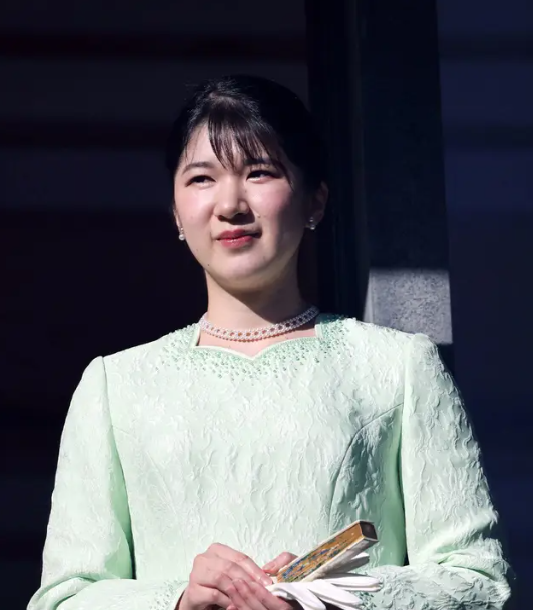 12_1_iron_opal's tweet image. 私の中ではもう
この方以外の「次期天皇」はありえません！✨

#敬宮愛子さまを皇太子に