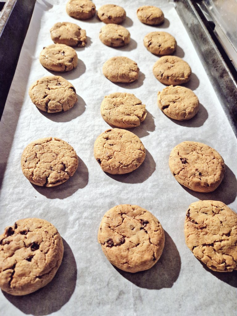 Passion cookies

<a href="/Monomarchos/">Monomarchos (⸮) - LA CHOUETTE D'OR</a> bonjour.