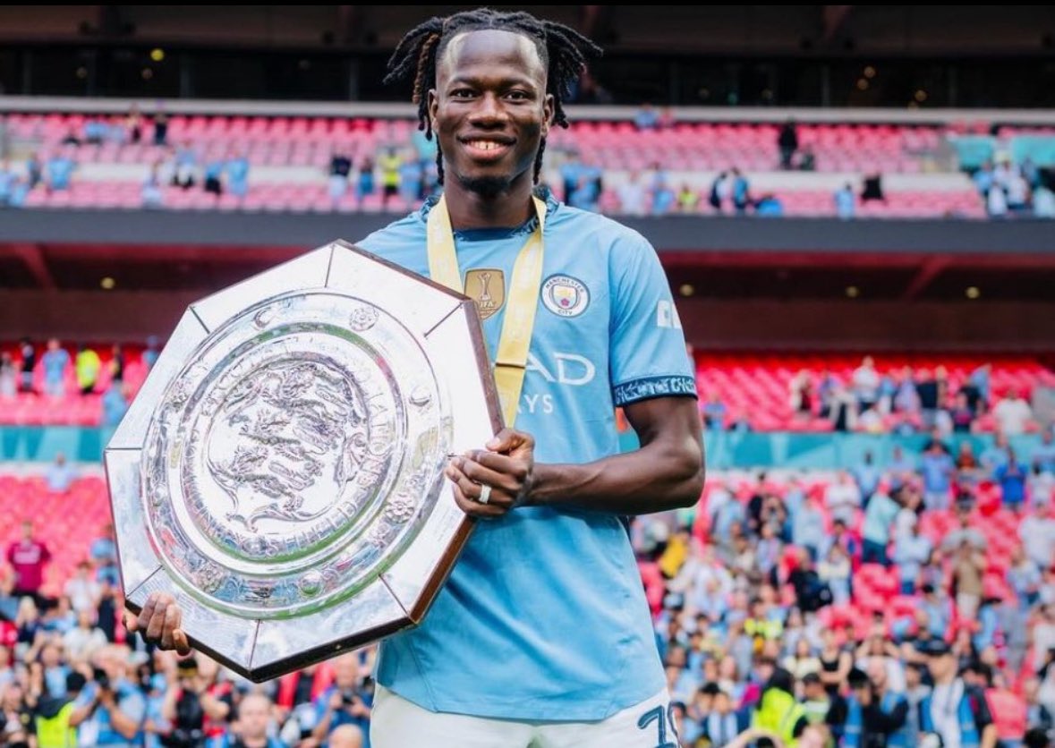 🚨🟢 EXCLUSIVE: Werder Bremen agree deal to sign Issa Kaboré on loan from Manchester City, here we go!

Benfica and City agreed to break the loan, since the wing-back wasn’t getting enough game time.

…and Werder sign Kaboré on loan until June. Done. 🇩🇪