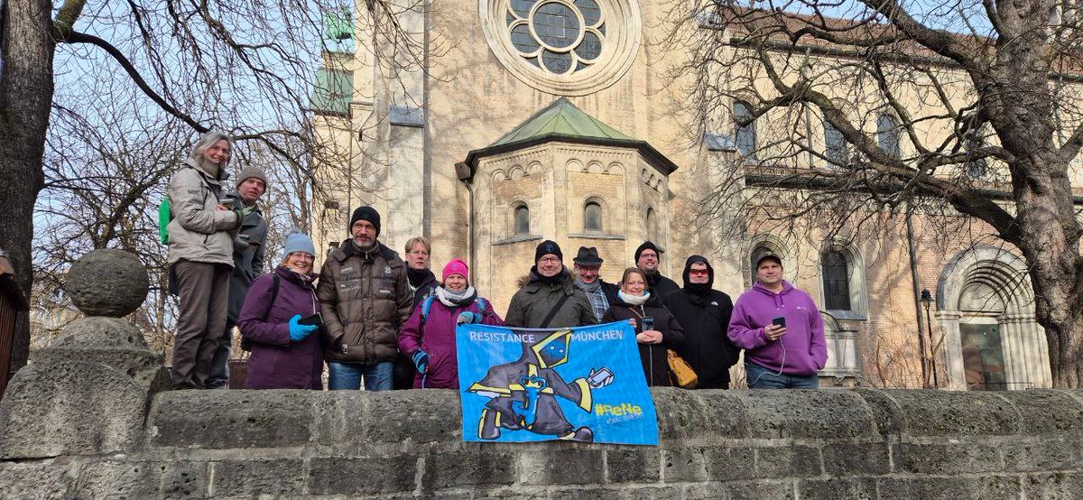 McMerlin3's tweet photo. #ifs #ingressfs Munich 01/2025
Winter-Games! @ingress https://t.co/hhN3a4JdLq