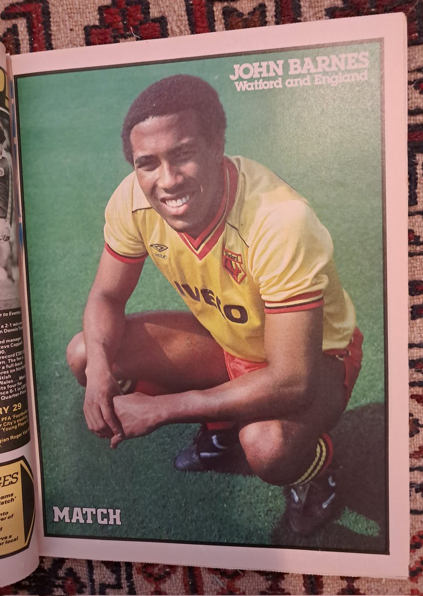 Greg Lansdowne (@panini_book) on Twitter photo Sheffield Weds are third after a 2-1 win at Luton (Lee Chapman and Mick Lyons); Man Utd thump West Ham 5-1 to go fourth; <a href="/Thompson1Garry/">Garry Thompson</a> hit a hat-trick as West Brom beat Forest 4-1; Watford finally get their first league win of the season (3-2 at Chelsea) Sheffield Weds are third after a 2-1 win at Luton (Lee Chapman and Mick Lyons); Man Utd thump West Ham 5-1 to go fourth; <a href="/Thompson1Garry/">Garry Thompson</a> hit a hat-trick as West Brom beat Forest 4-1; Watford finally get their first league win of the season (3-2 at Chelsea)